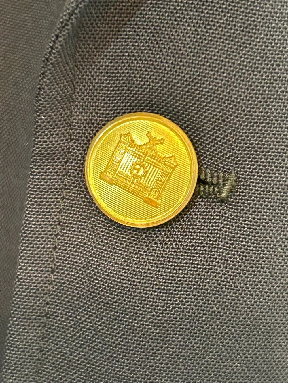 Brooks Brothers Vintage Men's Navy Blazer with Gold Buttons